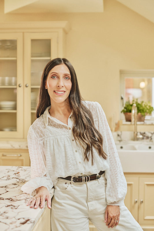 Beauty editor Sarah Jossel's warm Polenta-painted kitchen