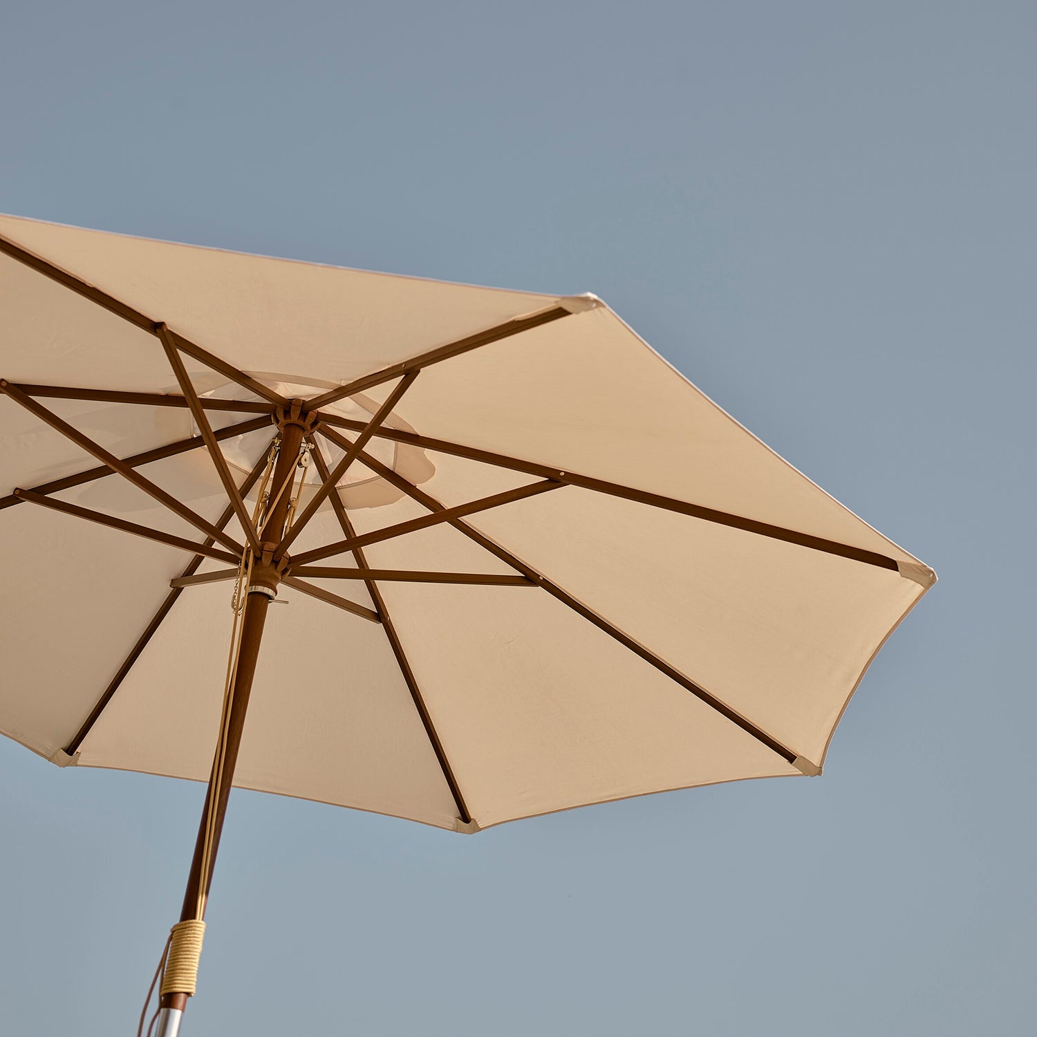 Parasols & bases Neptune