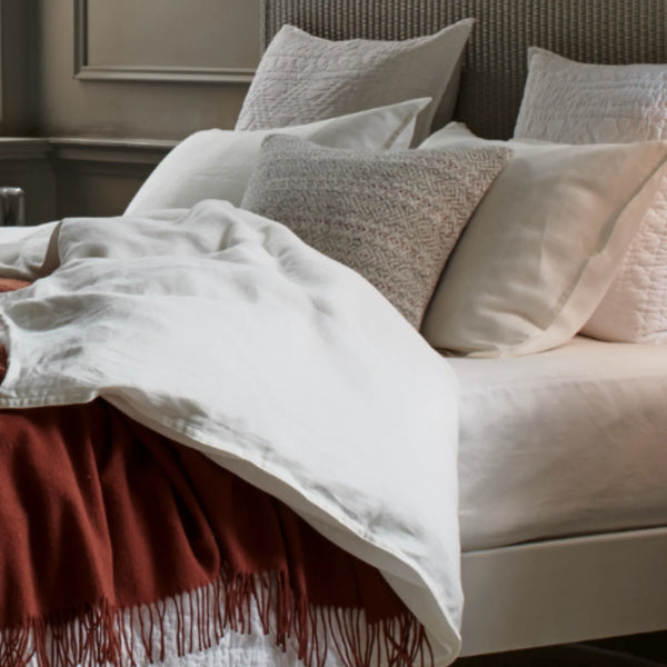 Albertine bed linen set in lily