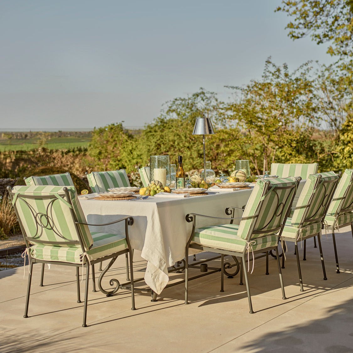 Neptune Garden Sets Cheltenham 8 Seater Rectangular Dining Set with Green Striped Carver Chairs