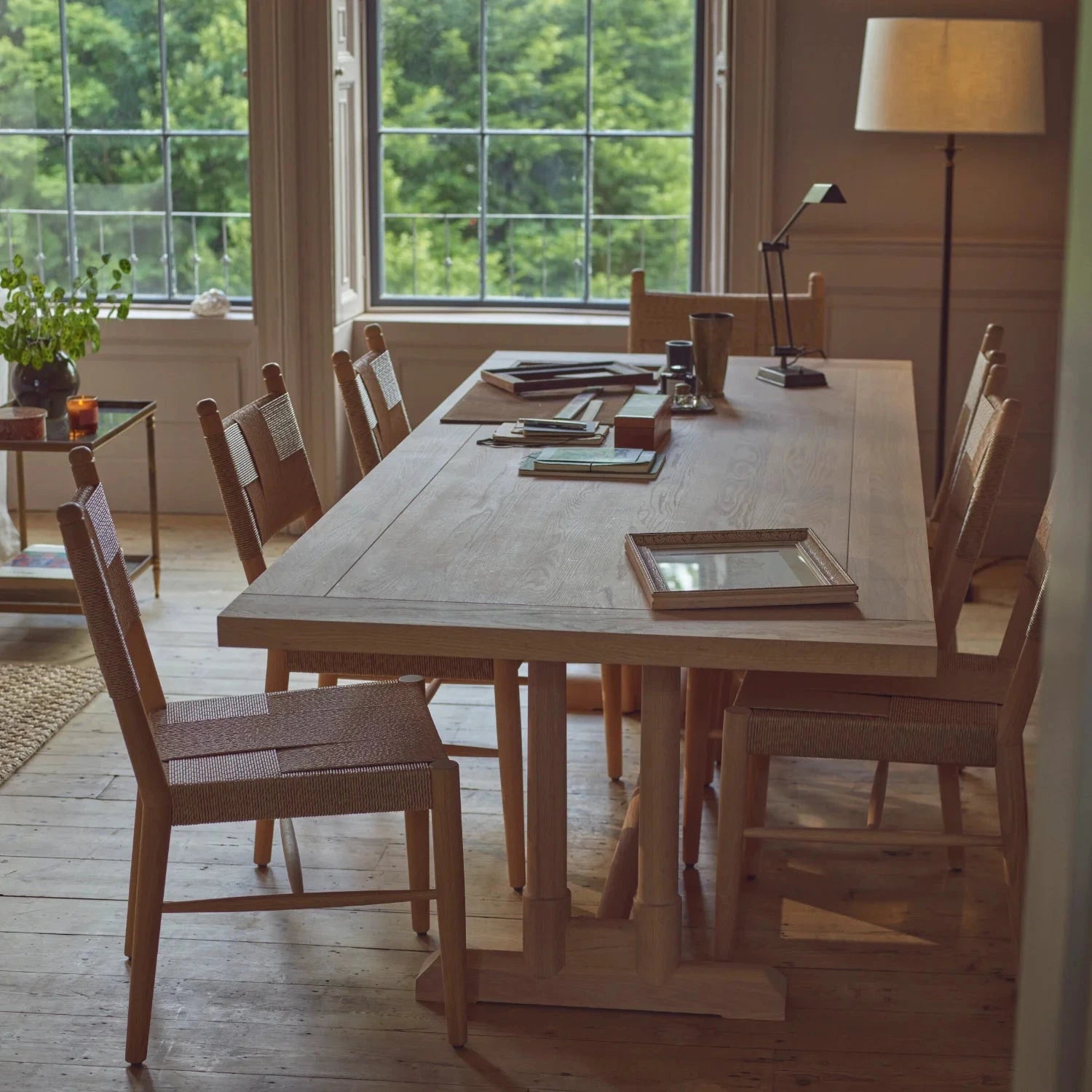 Neptune Battersea 8 seater dining table oak legs and tabletop
