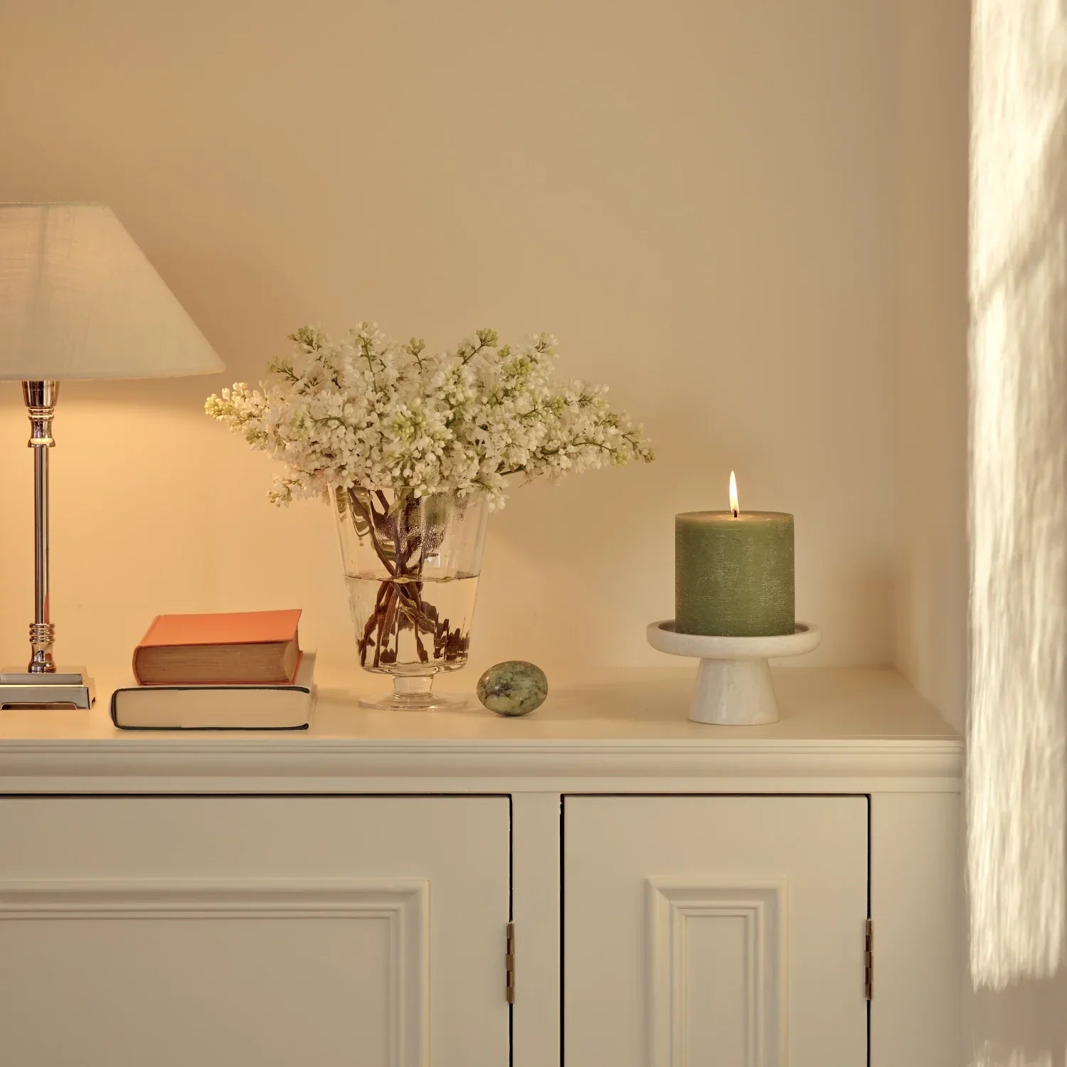 Neptune Accessories_Living accessories_Candles & diffusers 10x10cm Blyton Pillar Candle, Nettle