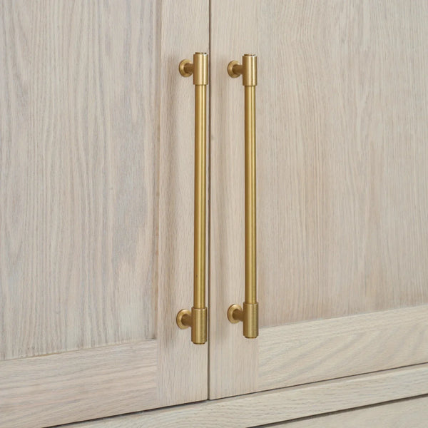 Neptune Kitchen_Kitchen furniture_Kitchen free standing default Borough Freestanding Oak Double Kitchen Larder with Marble insert