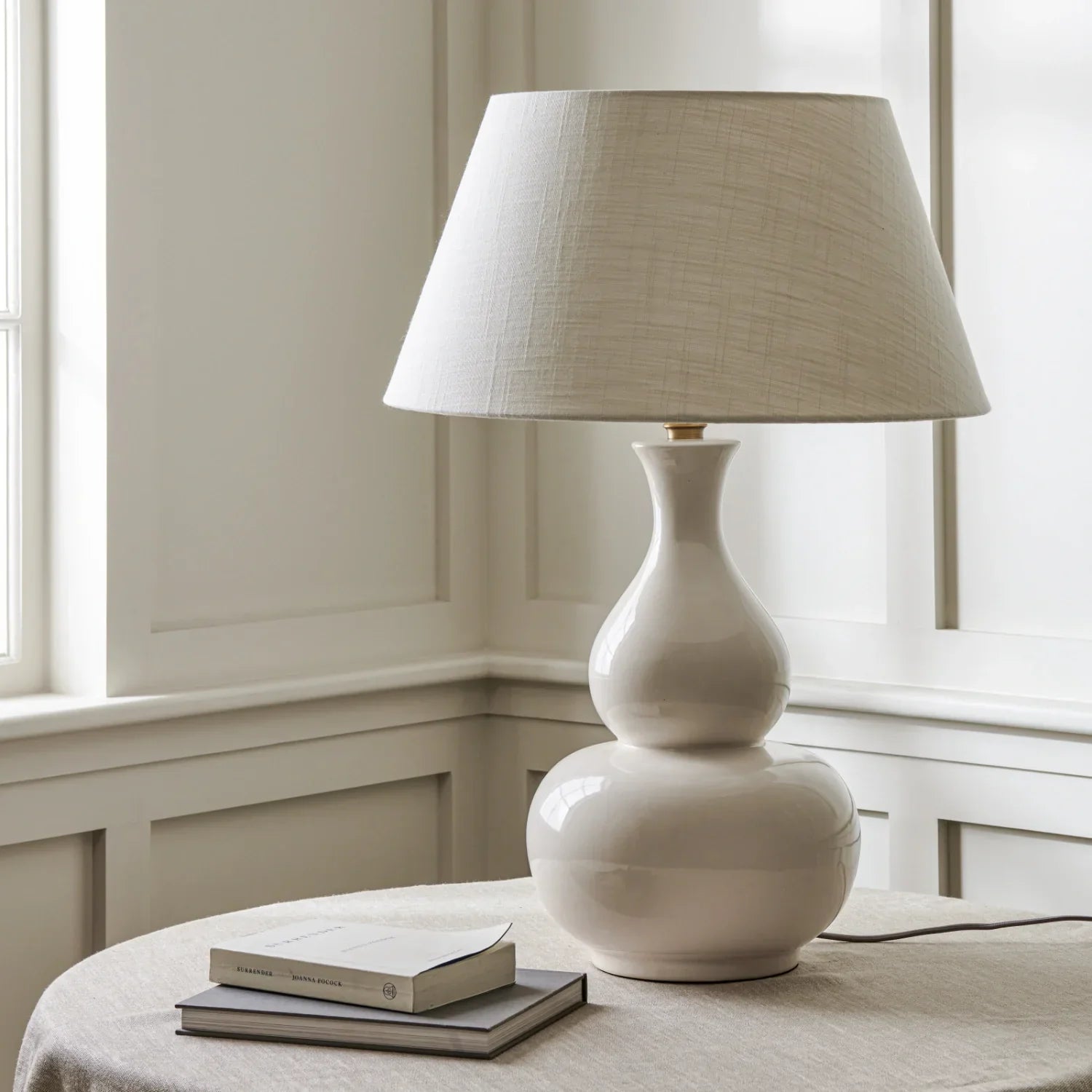 Neptune Accessories_Lighting_Table lamps Dalston Ceramic Table Lamp