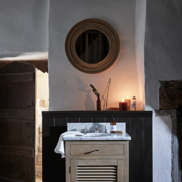 Neptune Accessories_Living accessories_Mirrors default Edinburgh Small Round Mirror, Vintage Oak