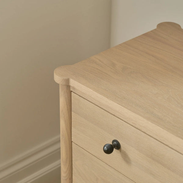 Neptune Furniture_Bedroom furniture_Bedroom casegoods default Frome Small Oak Chest of Drawers