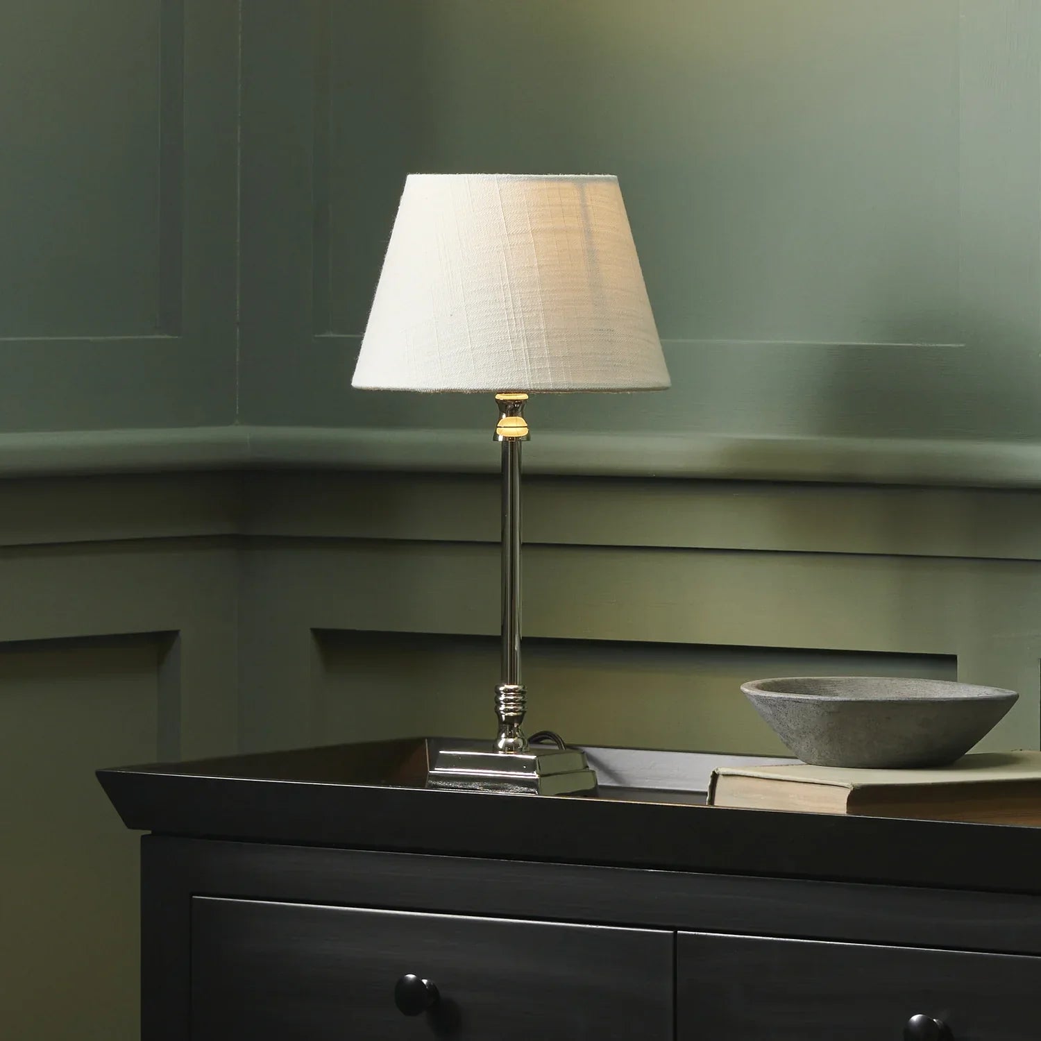 Neptune Accessories_Lighting_Table lamps Henry 7.5" Warm White Hanover Small Nickel Table Lamp