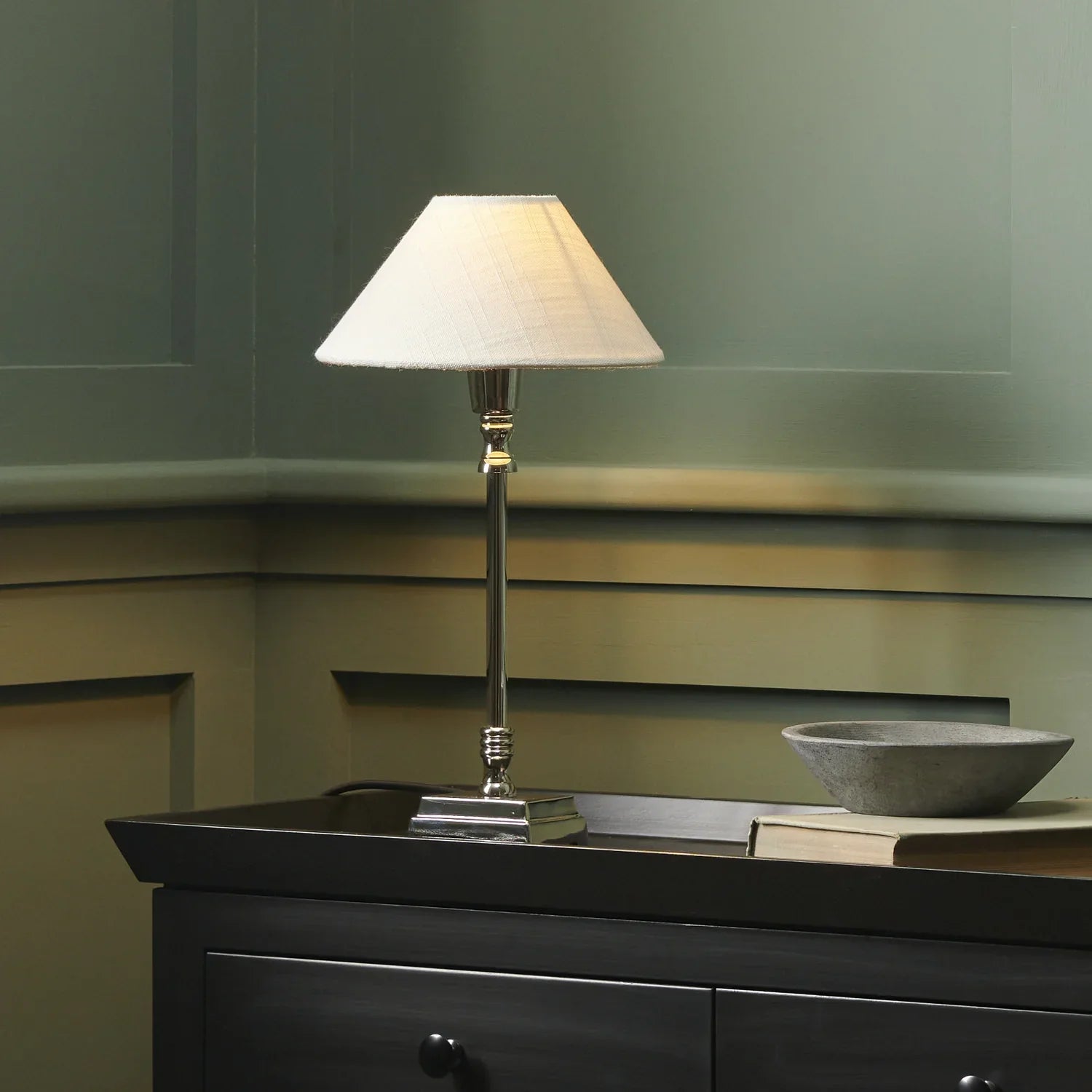 Neptune Accessories_Lighting_Table lamps Oliver 8" Warm White Hanover Small Nickel Table Lamp