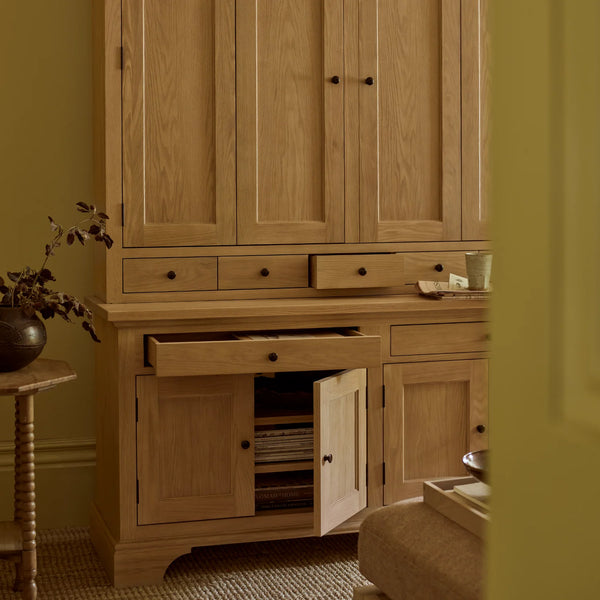 Henley 5ft Oak TV Dresser