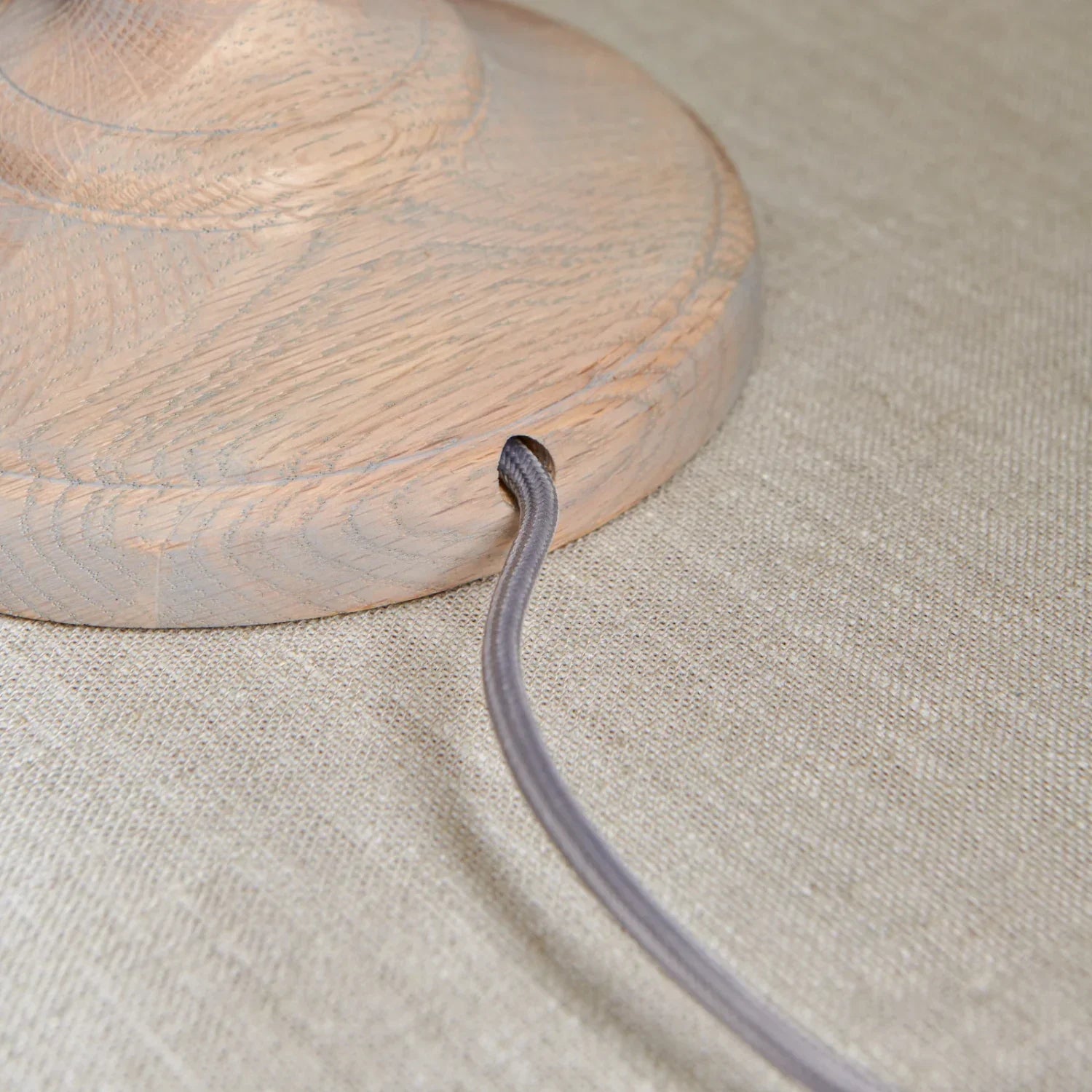 Neptune Accessories_Lighting_Table lamps Highgate Small Seasoned Oak Table Lamp