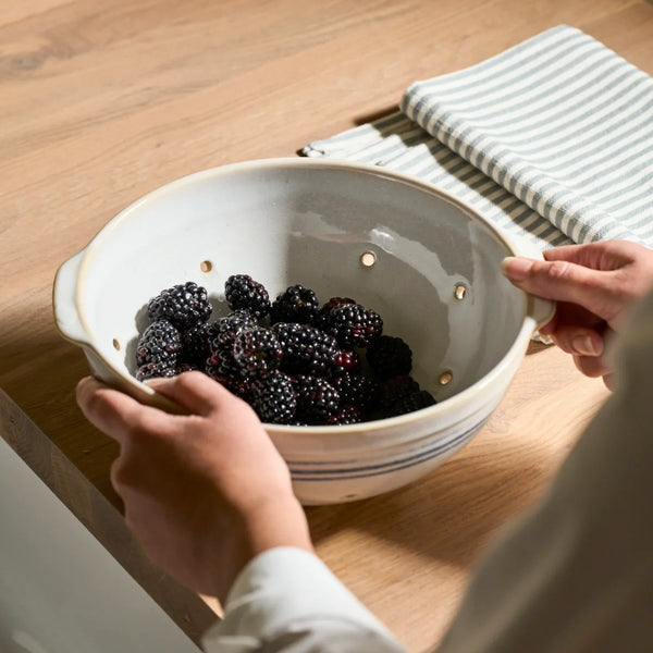 Neptune Accessories_Tabletop_Kitchen access default Melbury Blue Ceramic Colander