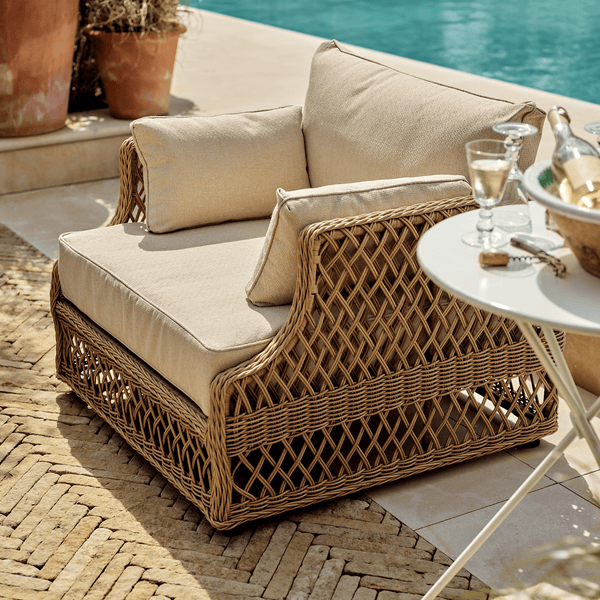 Neptune Seasonal_Garden_Outdoor sofas and relaxed chairs default Renewed Longmeadow Relaxed Wicker Garden Armchair