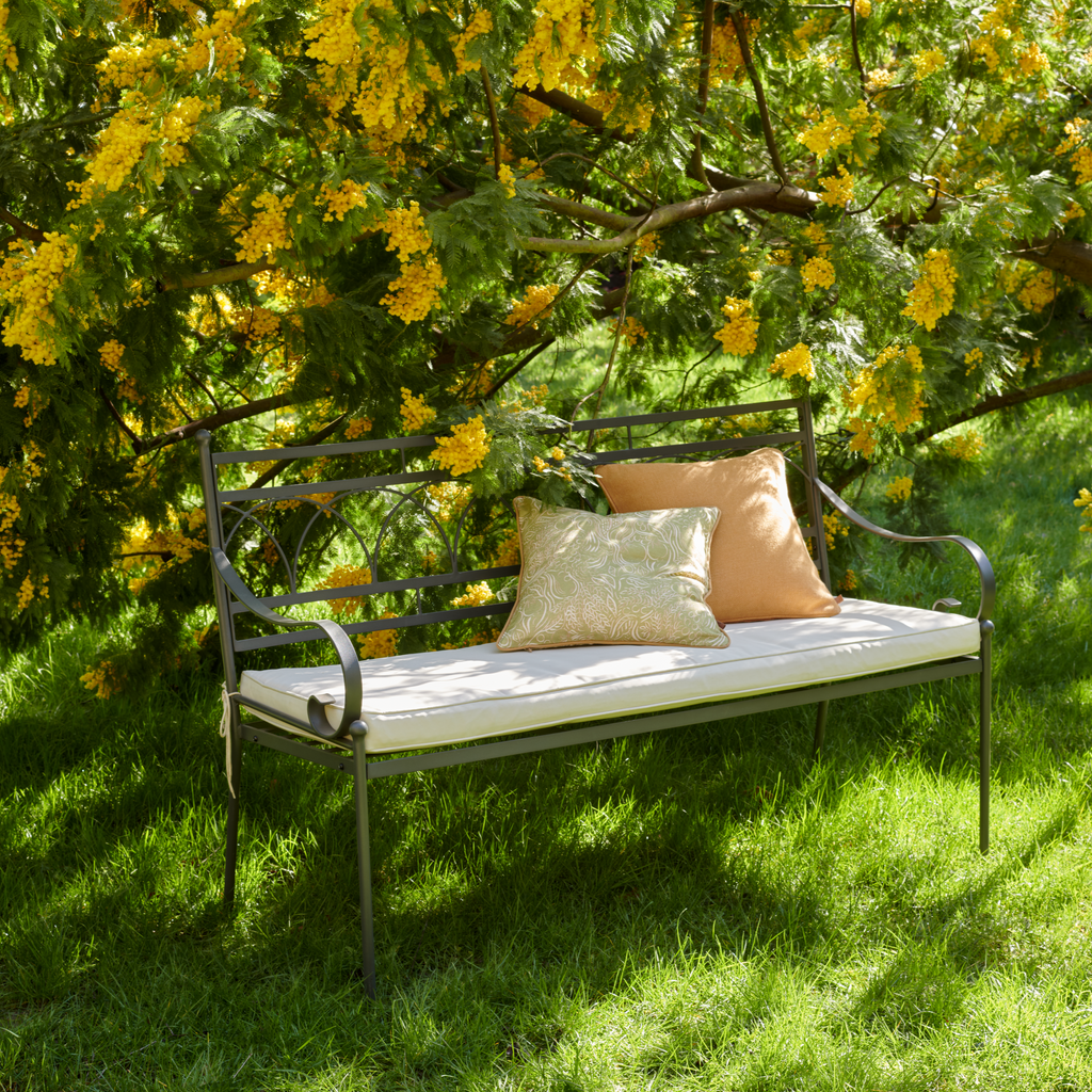 Cheltenham Bench with Cushion Neptune