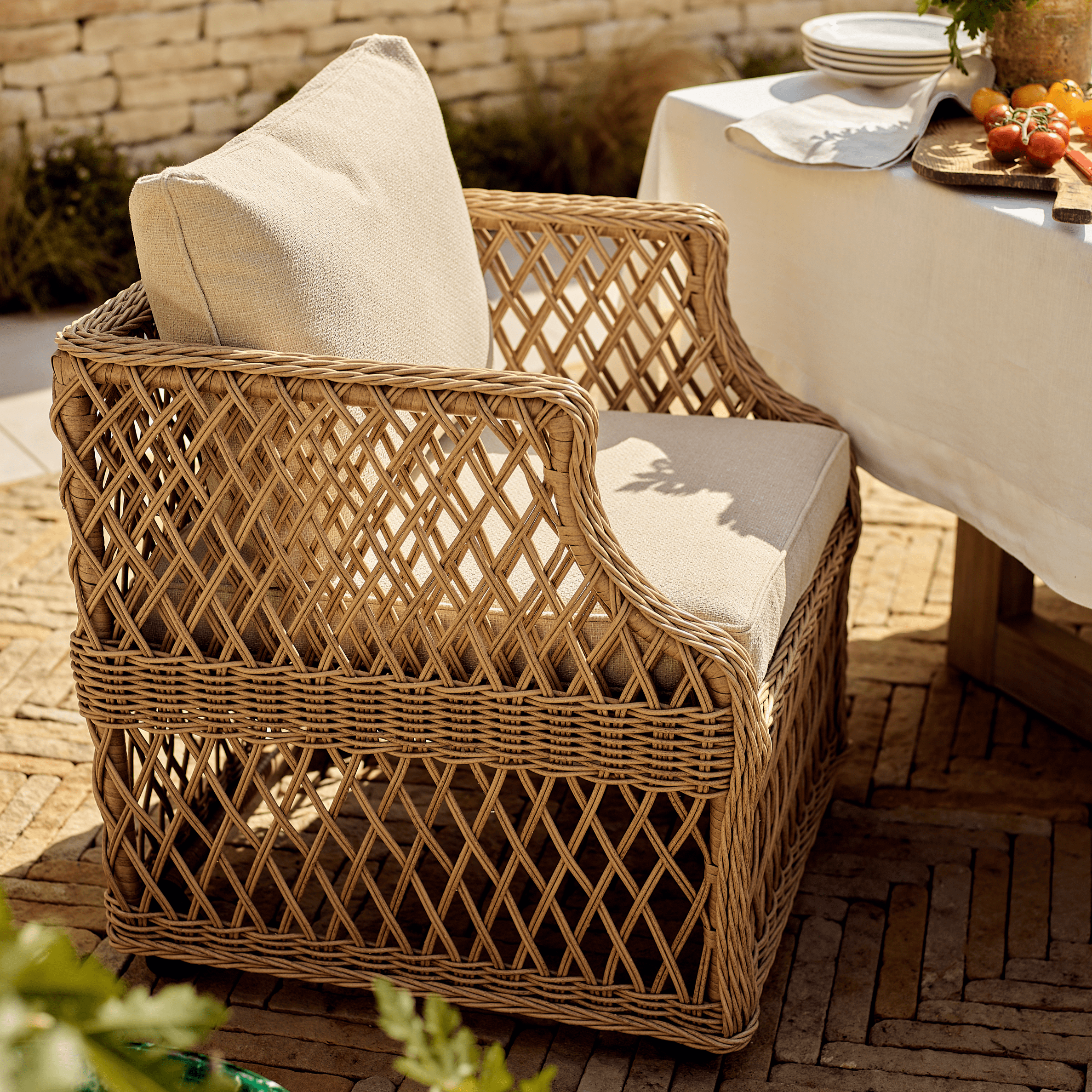 Neptune Chairs Longmeadow Carver Chair