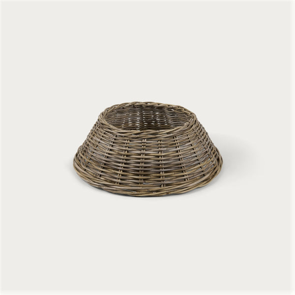 Neptune Christmas Decorations 6ft Silverton Rattan Tree Skirt