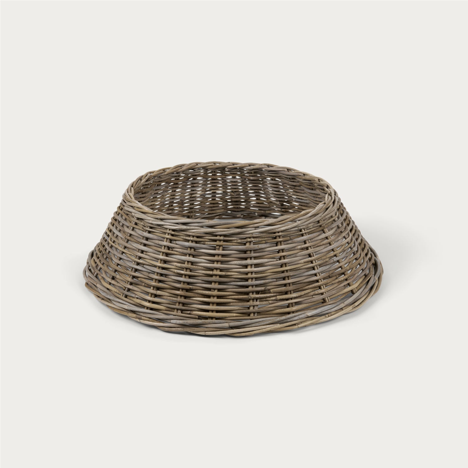 Neptune Christmas Decorations 8ft Silverton Rattan Tree Skirt