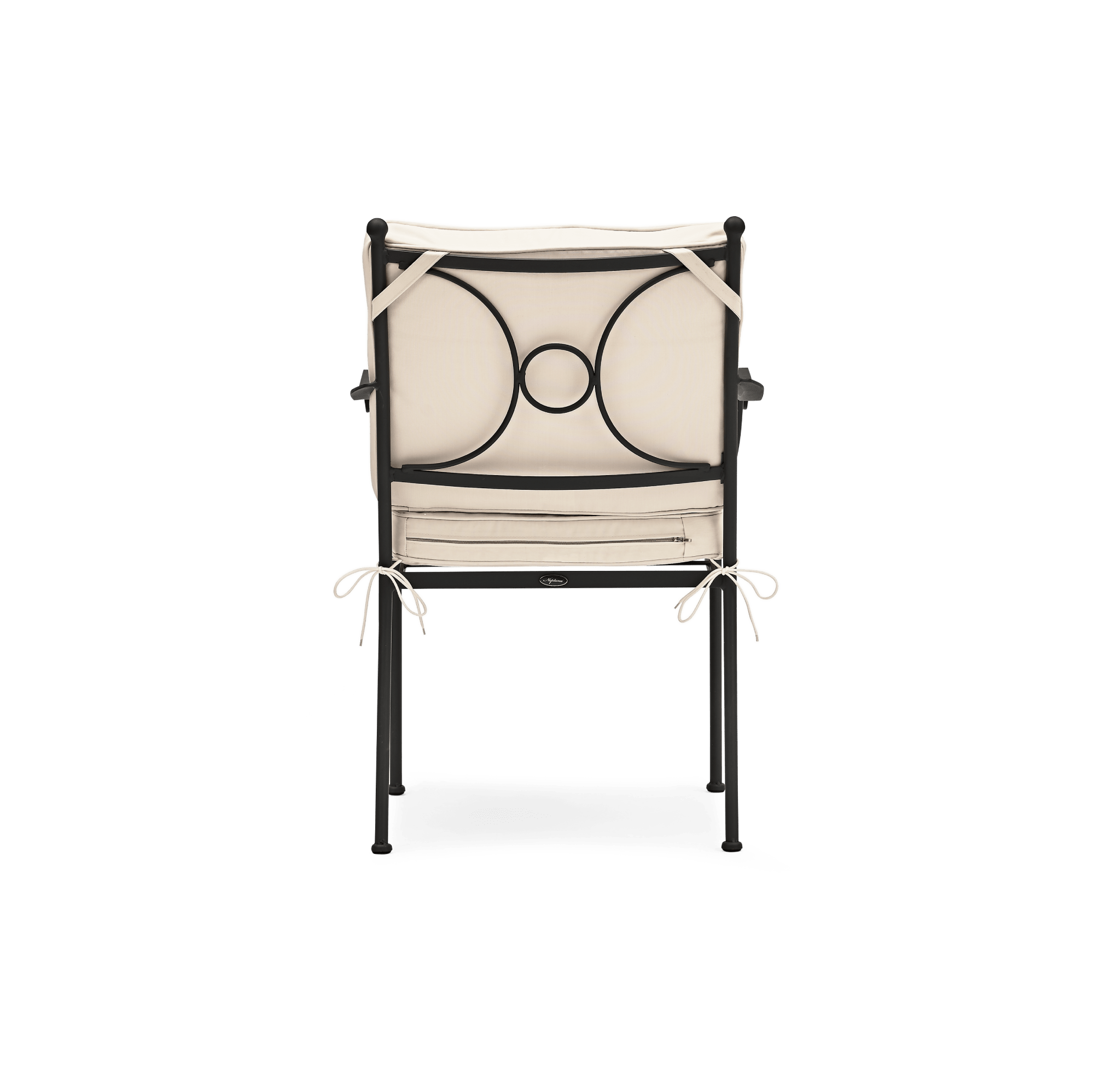 Neptune Garden Sets Default Cheltenham Round Table & Chairs