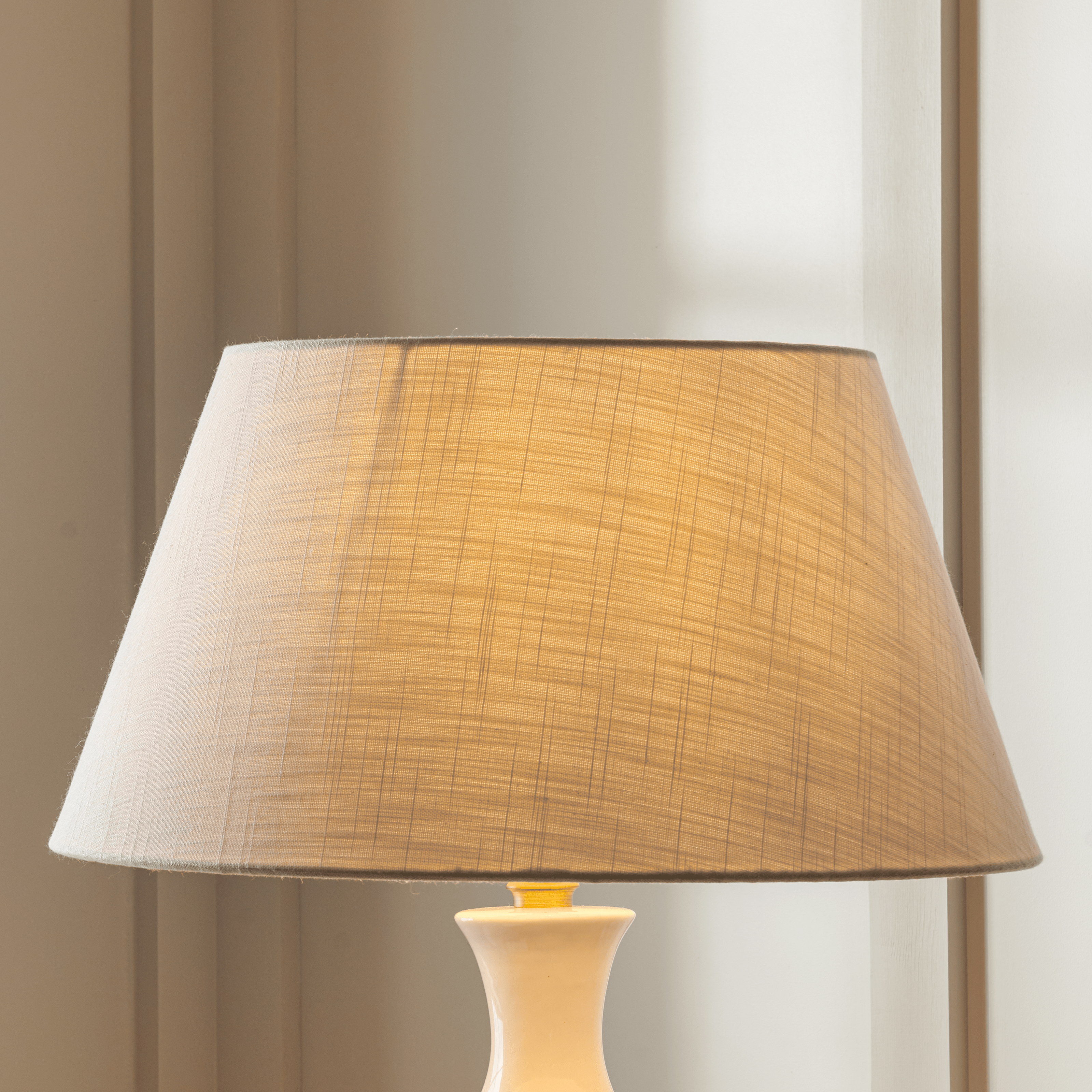 Neptune Lampshades 19.5in / Warm White Henry Lampshade