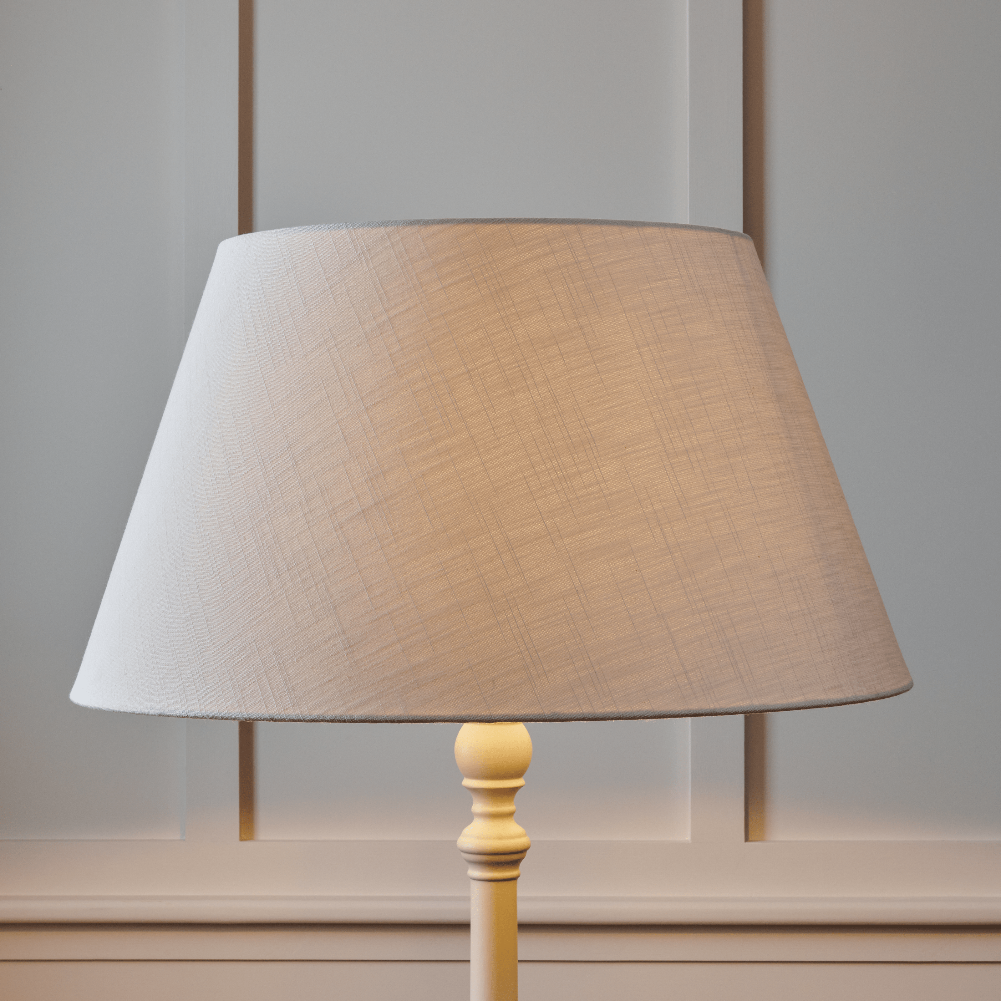 Neptune Lampshades 26in / Warm White Henry Lampshade