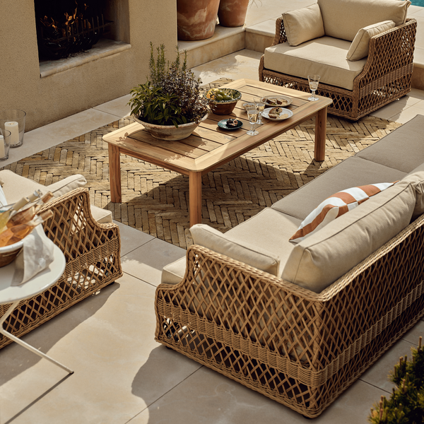 Neptune Sofas Longmeadow 3 Seater Sofa with Cushions