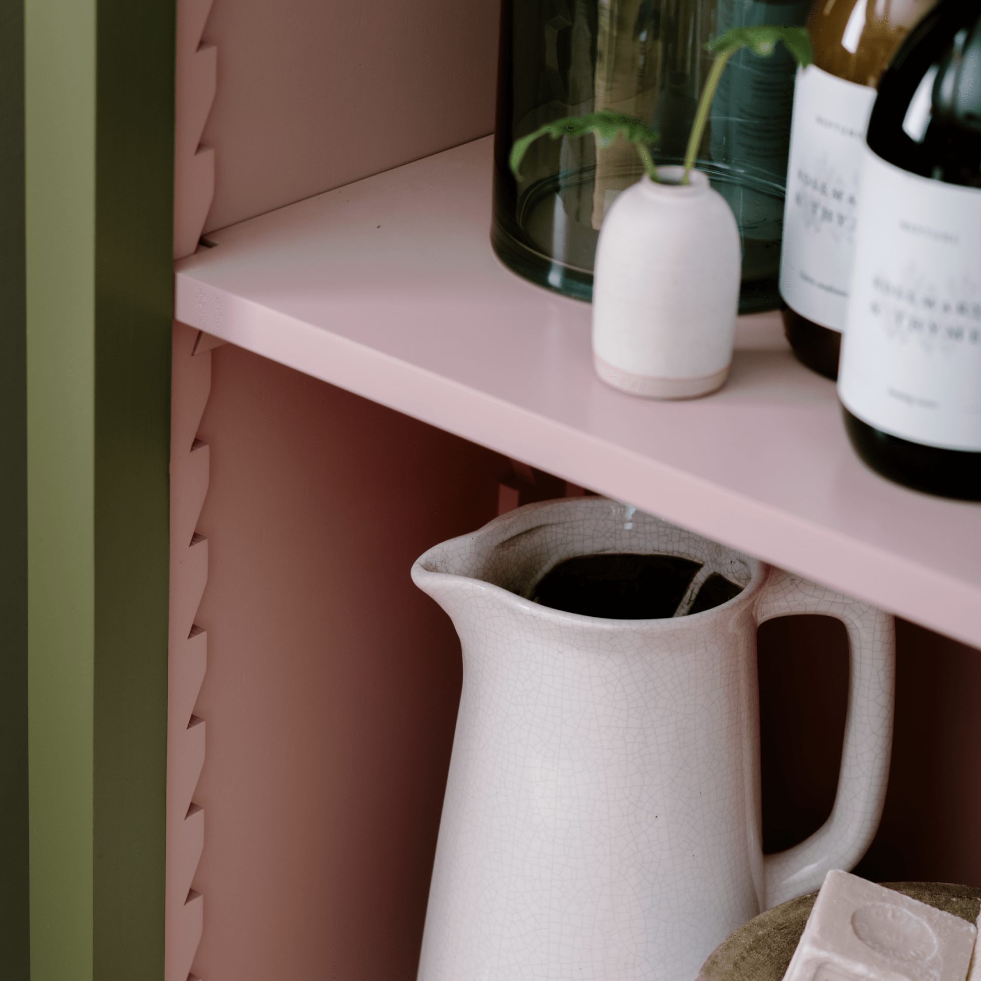 Neptune Storage Shepton Glazed Cabinet