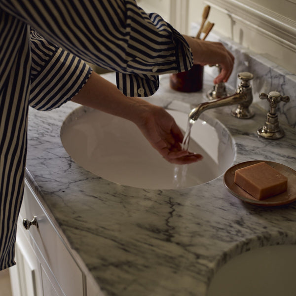 Neptune Washstands Chichester Undermount Double Door Washstand