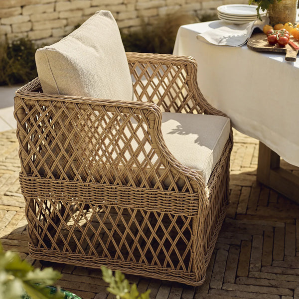 Neptune Seasonal_Garden_Outdoor sofas and relaxed chairs default Pembrey 8 Seater Teak Garden Dining Table Set with Longmeadow Dining Chairs