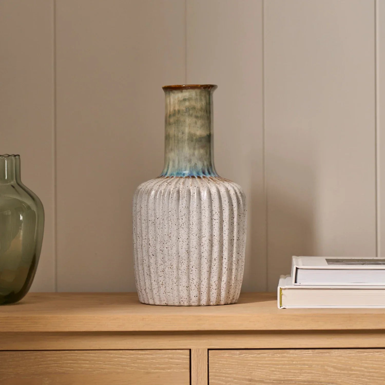 Neptune Accessories_Living accessories_Decorative accessories Potterne Vase