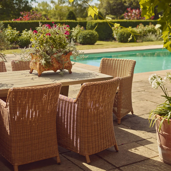 Neptune Seasonal_Garden_Outdoor sofas and relaxed chairs default Stanway 8 Seater Teak Garden Dining Table Set with Carver Chairs, Honey