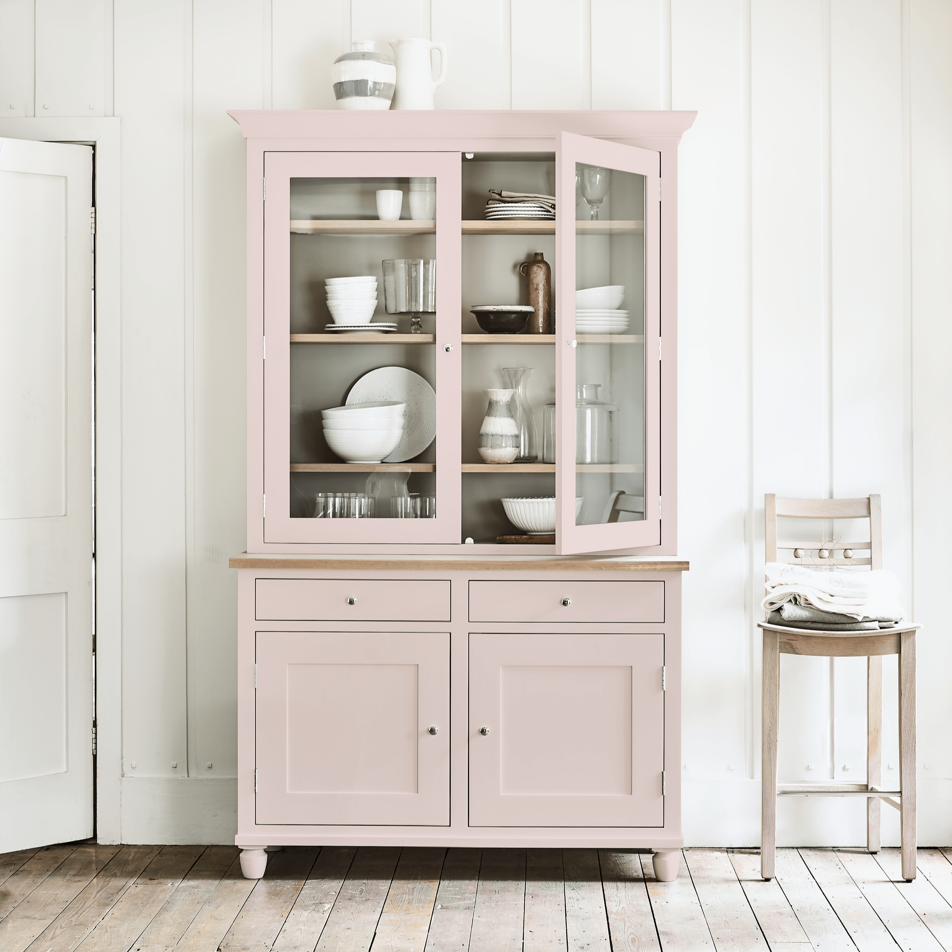 Neptune Dressers 0 paint service / 4ft Suffolk Contemporary Dresser