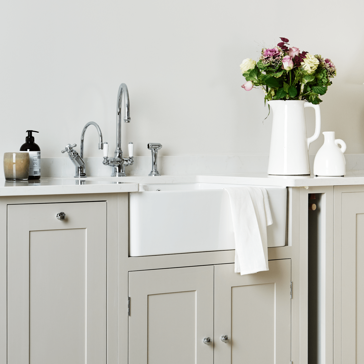 Neptune Sinks Villeroy & Boch Ceramic Sink Bowl with wastes