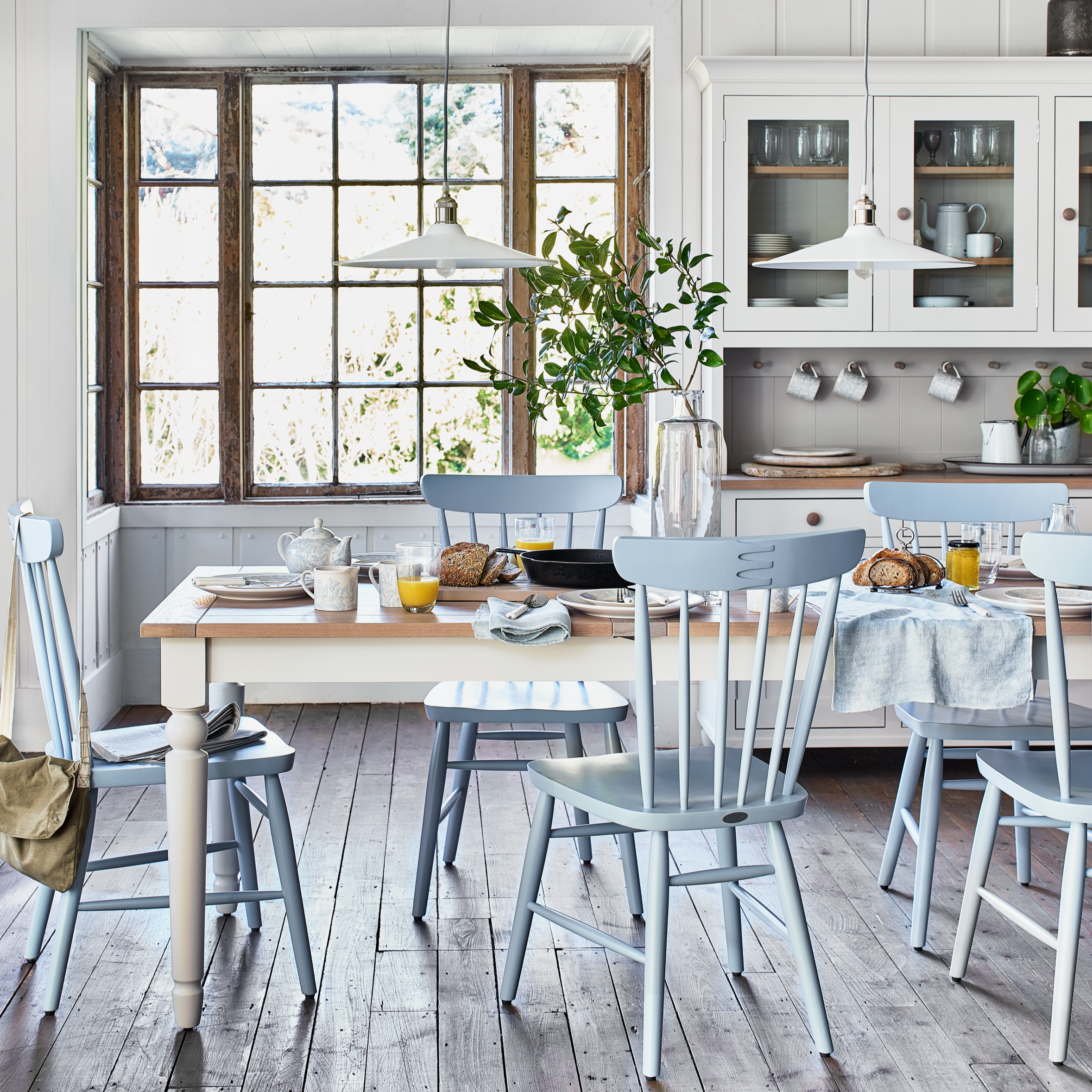 Neptune Tables 0 paint service / 6 Seater Suffolk Rectangular Dining Table