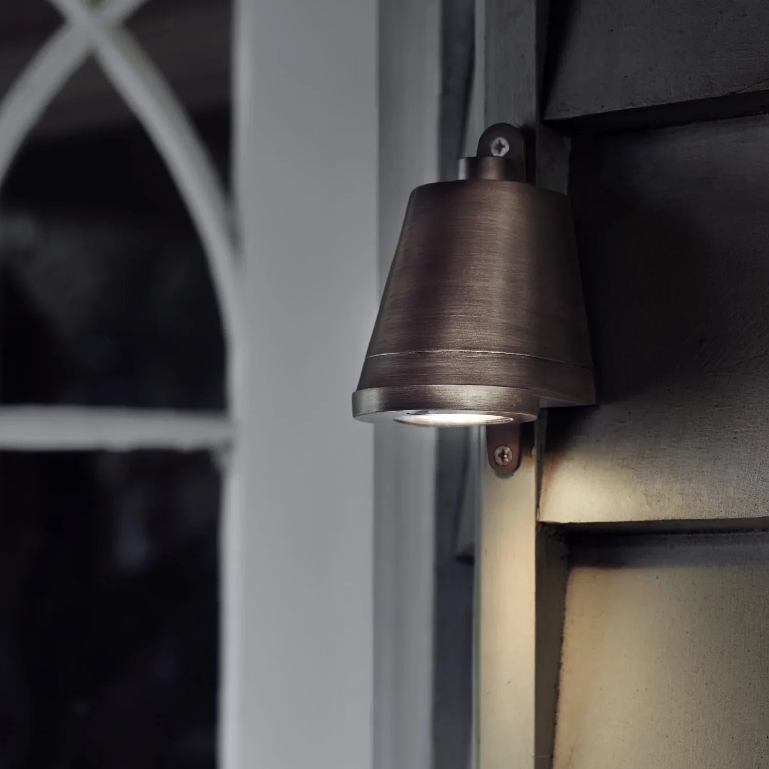 Dartmouth Outdoor Light