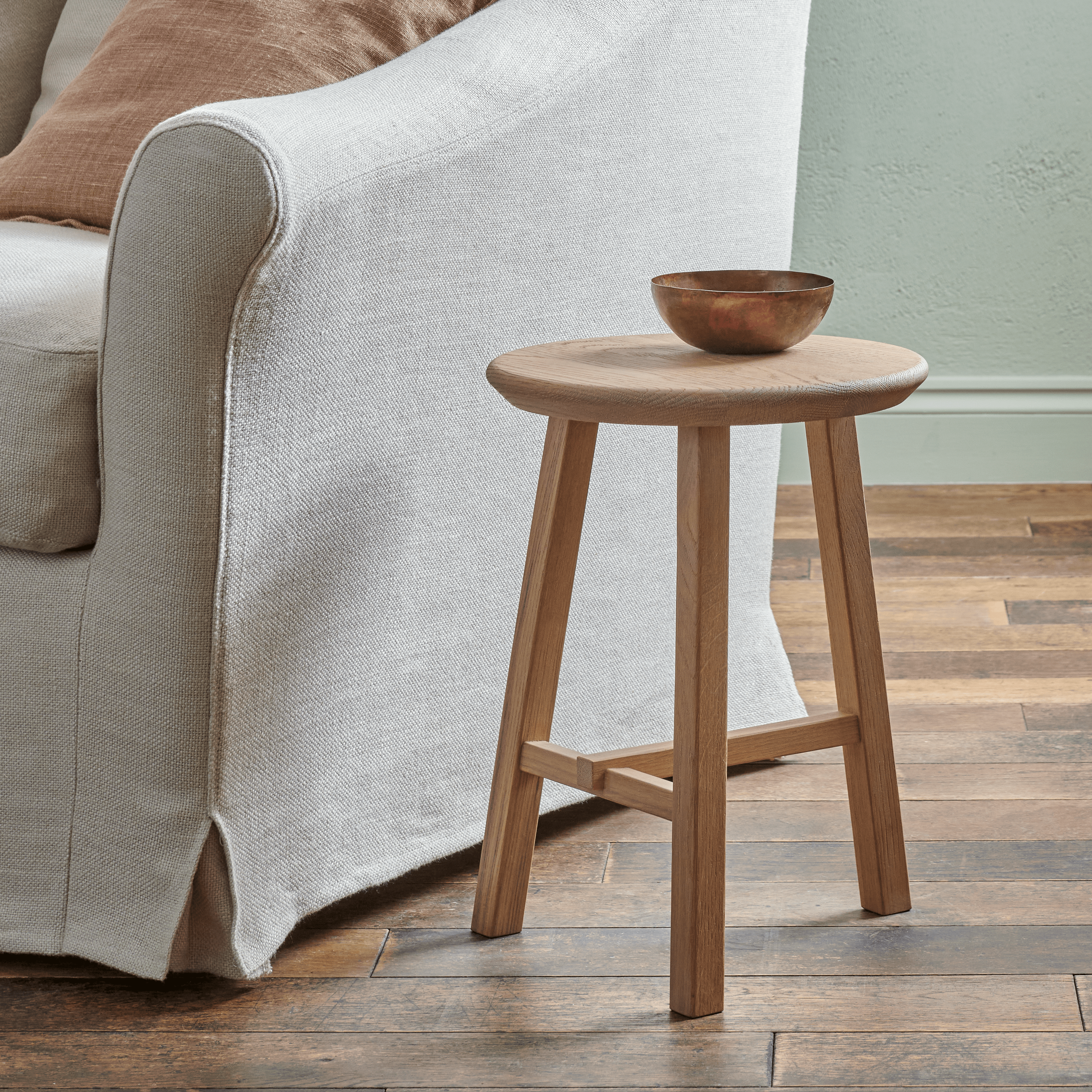 Northwich Round Stool, Natural Oak – Neptune