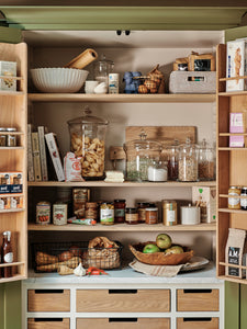 Larder love