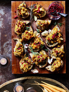 Smashed butternut, roasted garlic & pomegranate croutes