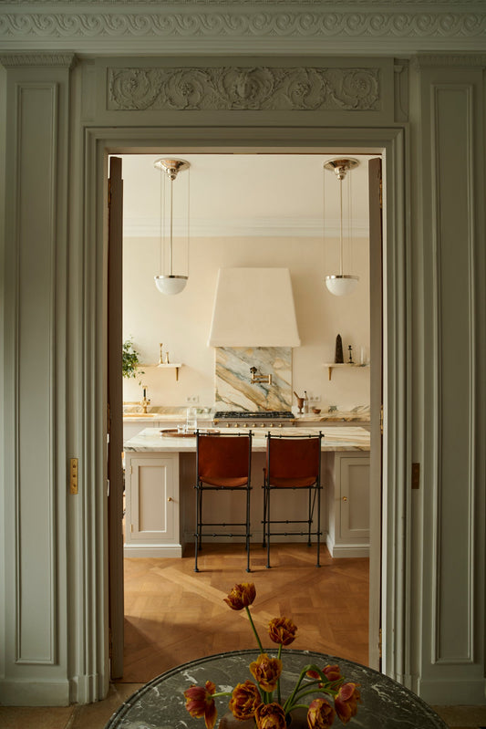 When French chic meets English charm