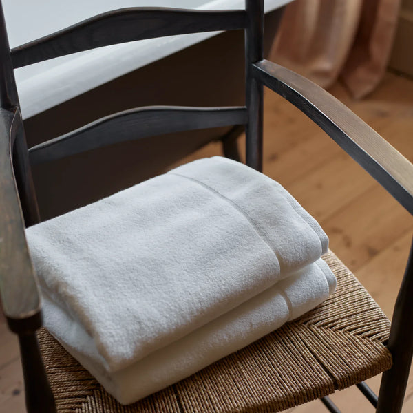 Helston Bath Towel, 70x140cm - White