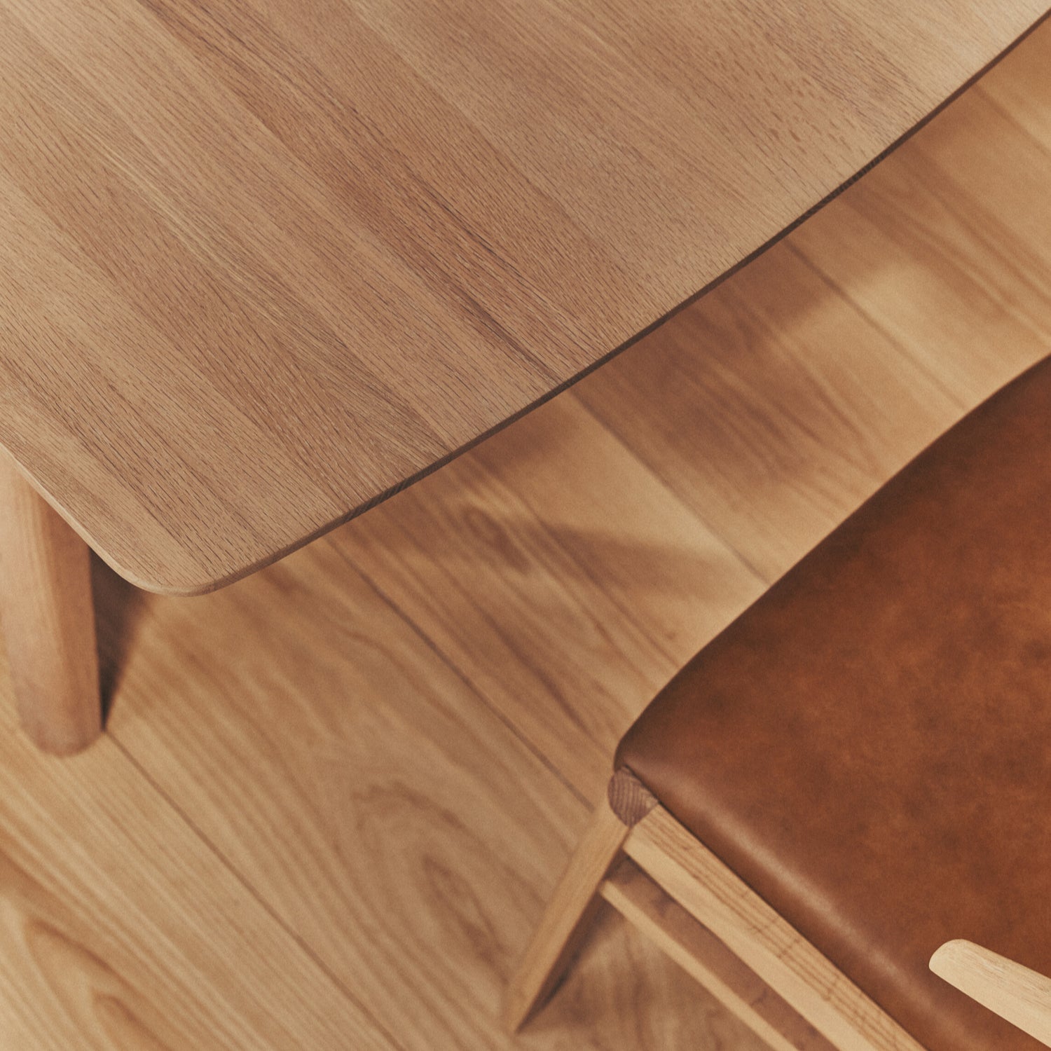 Neptune Furniture_Living & dining furniture_Dining tables default Renewed - Borough 8 Seater Oak Dining Table