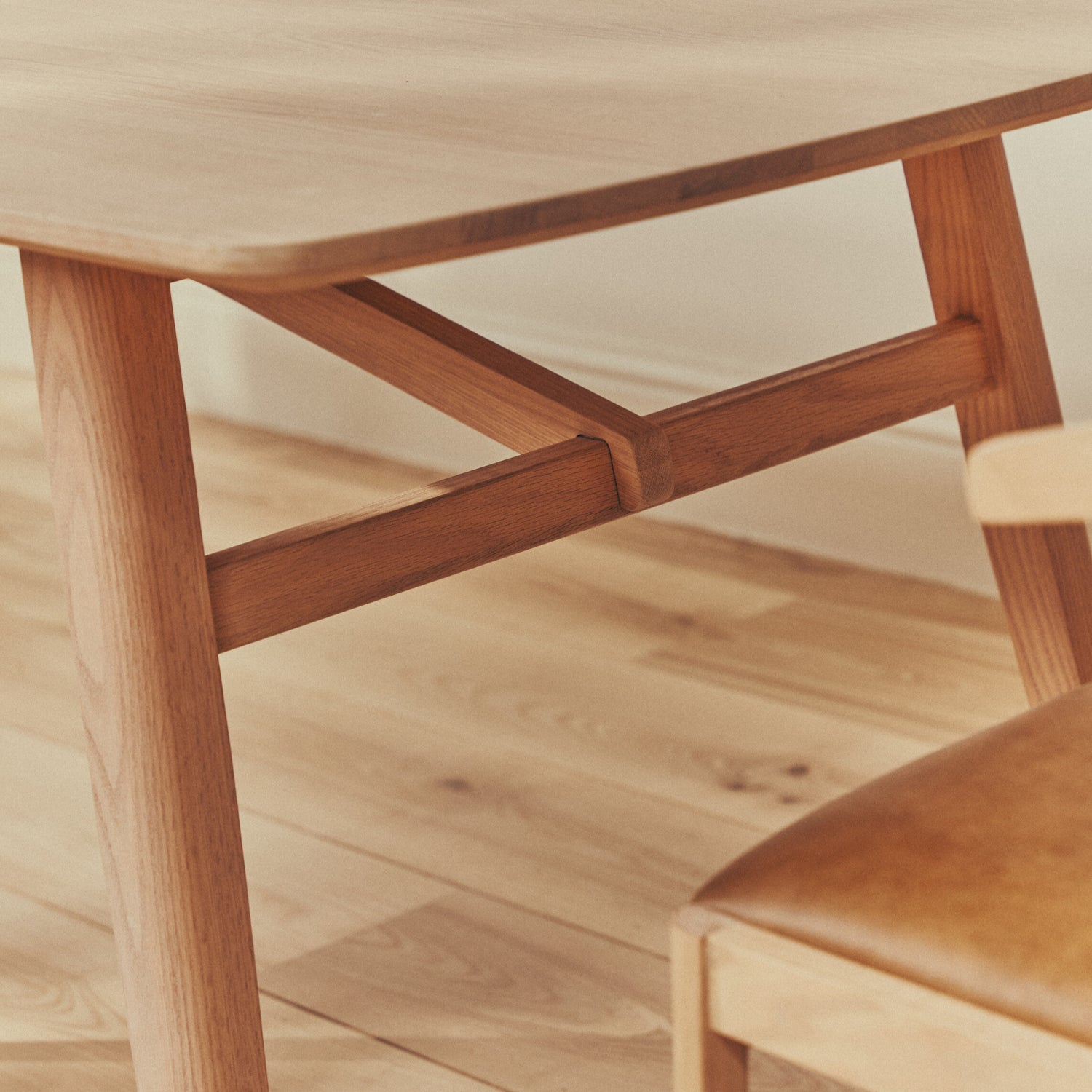 Neptune Furniture_Living & dining furniture_Dining tables default Renewed - Borough 8 Seater Oak Dining Table