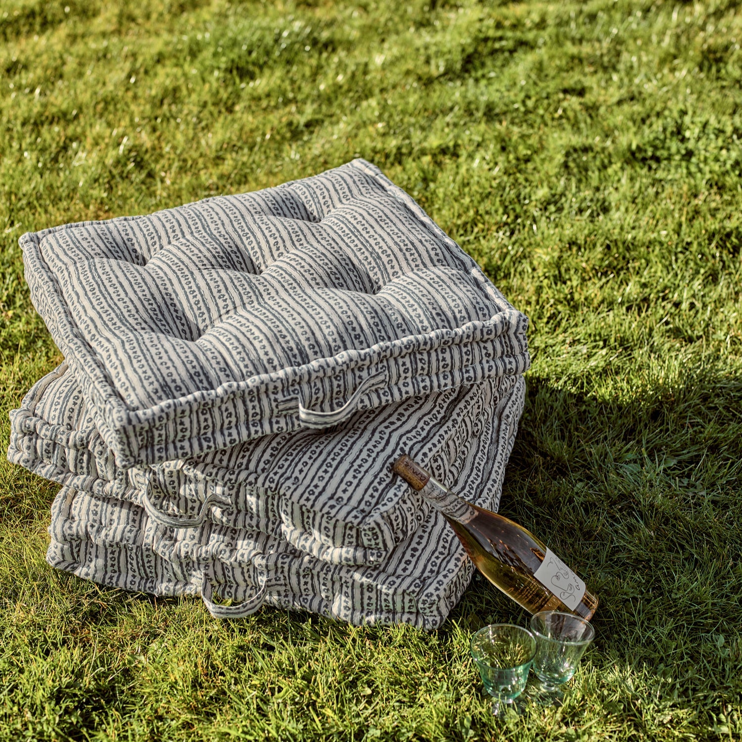 Neptune Cushions Florrie Woven Floor Cushion, Navy