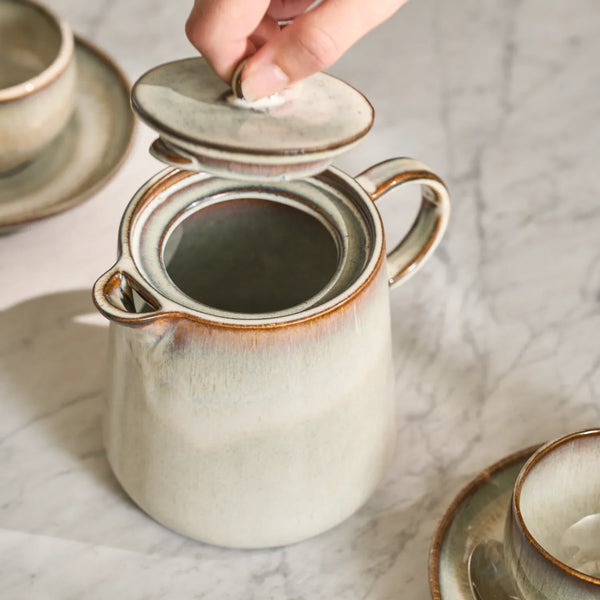 Molland Teapot