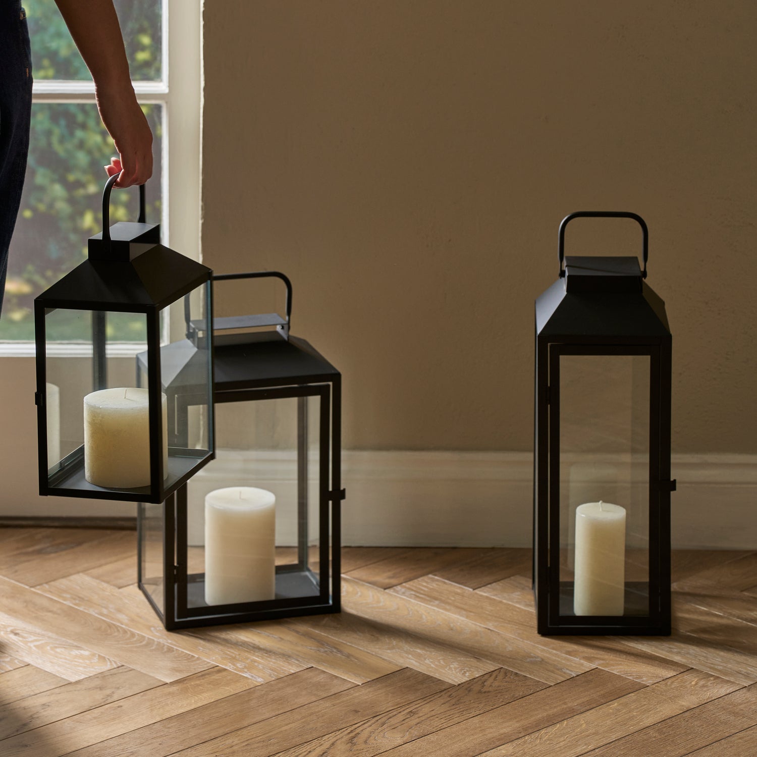 Neptune Accessories_Living accessories_Decorative accessories Browning Lantern