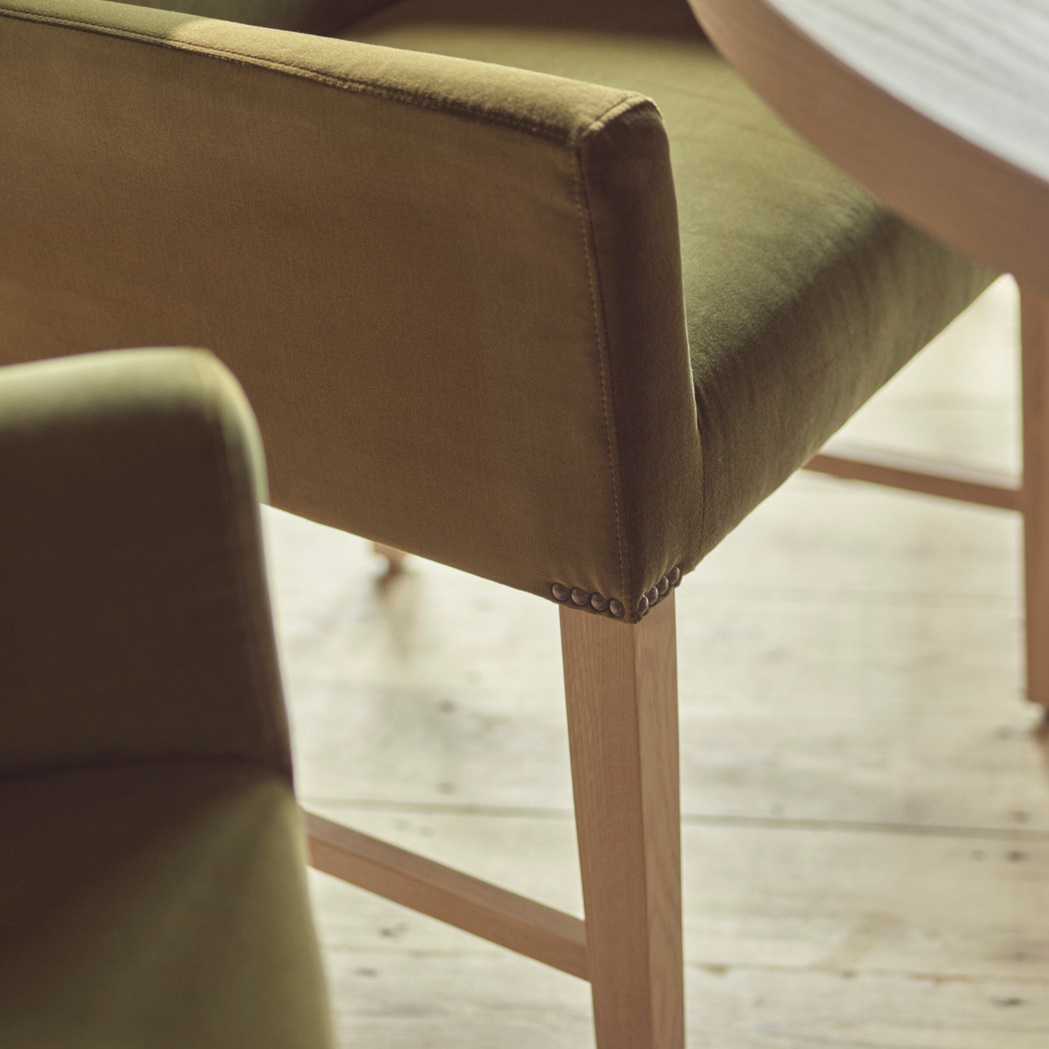 Neptune Furniture_Upholstery_Upholstered dining & bar stools Shoreditch Carver Chair