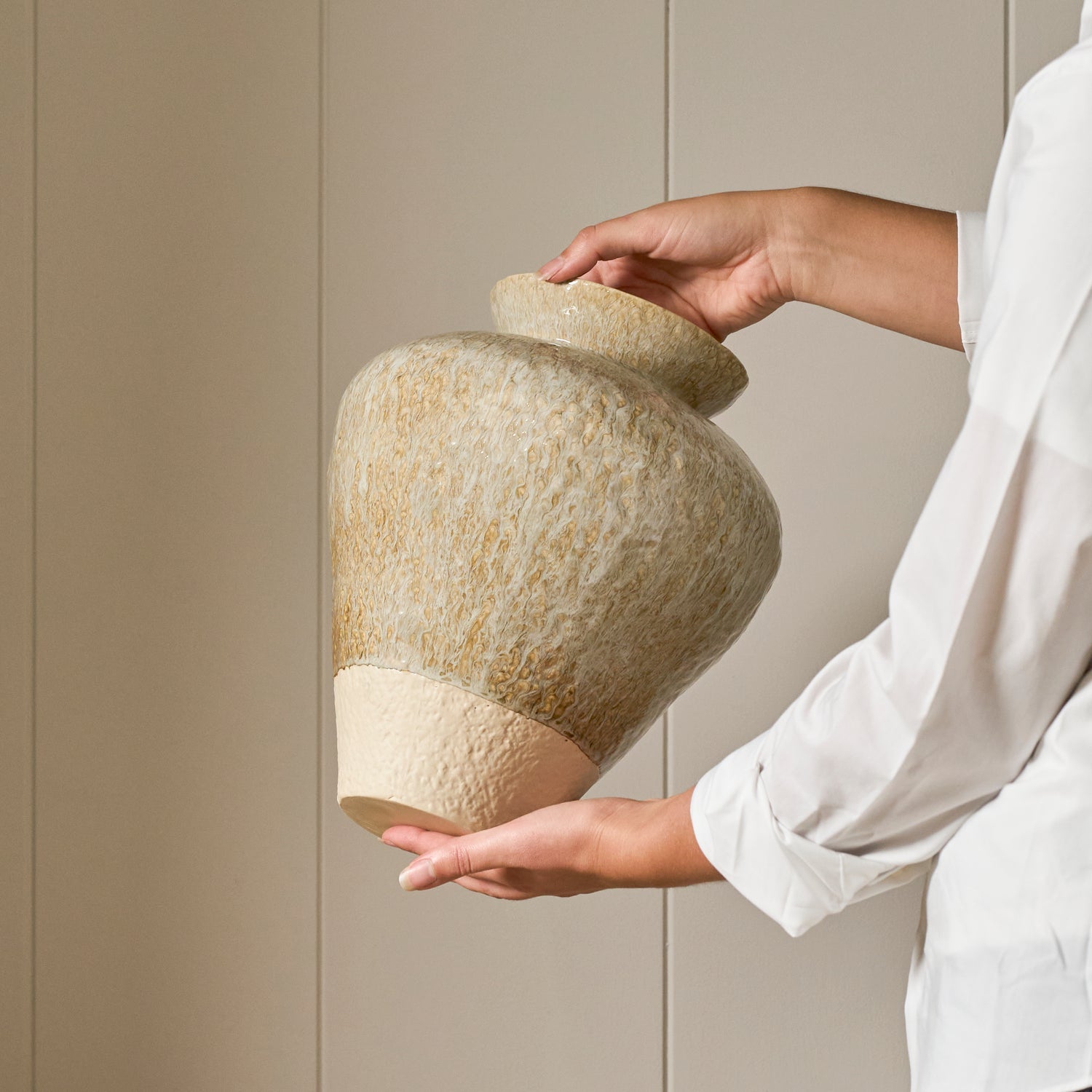 Neptune Accessories_Living accessories_Decorative accessories default Verwood Ceramic Urn Vase, Beige