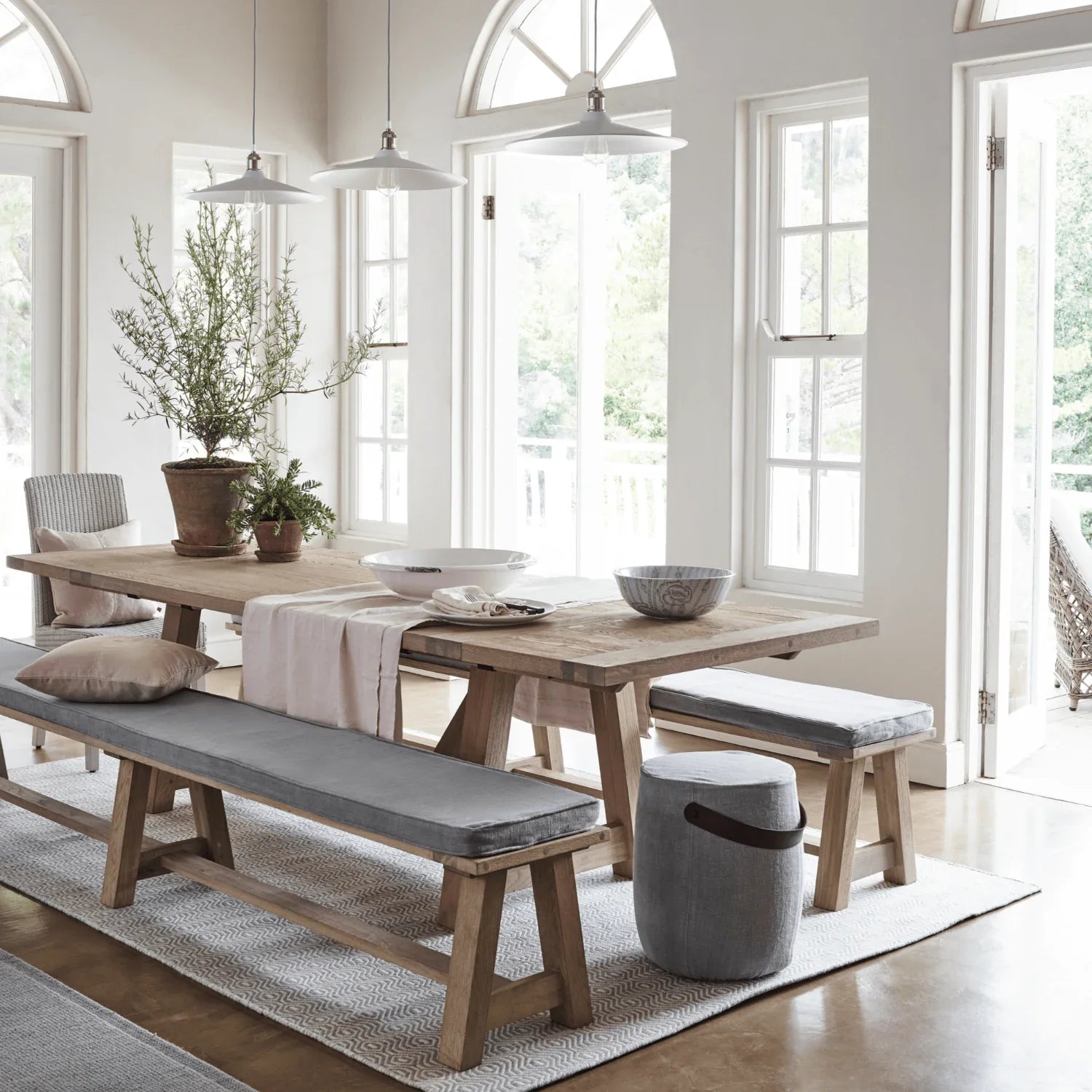Neptune Furniture_Living & dining furniture_Dining tables Arundel 6-10 Seater Extendable Oak Dining Table