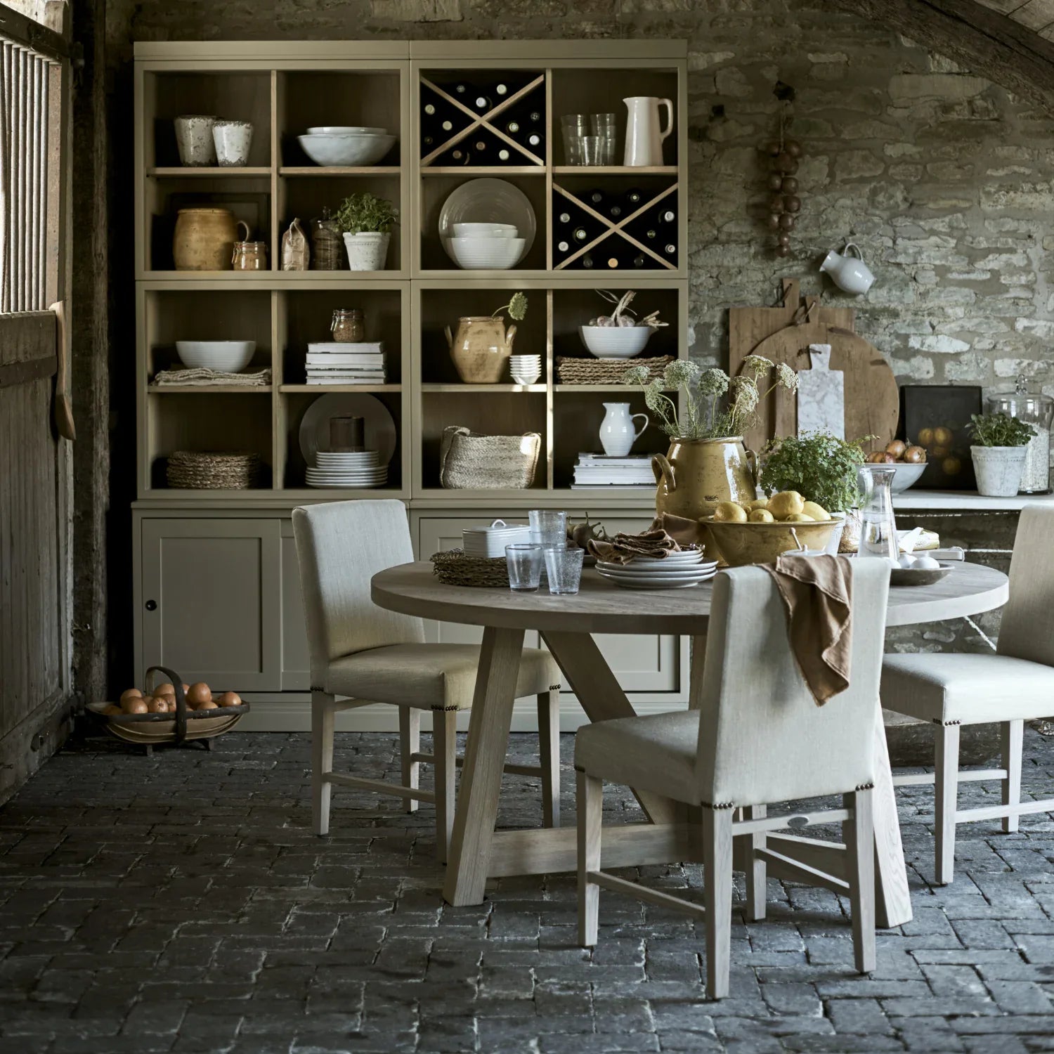 Neptune Furniture_Living & dining furniture_Dining tables default Arundel 6 Seater Round Oak Dining Table