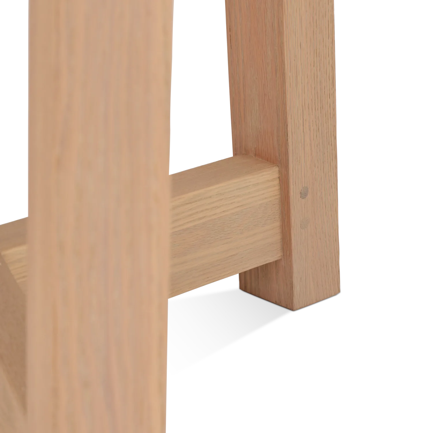 Neptune Furniture_Living & dining furniture_Dining tables default Arundel 6 Seater Round Oak Dining Table