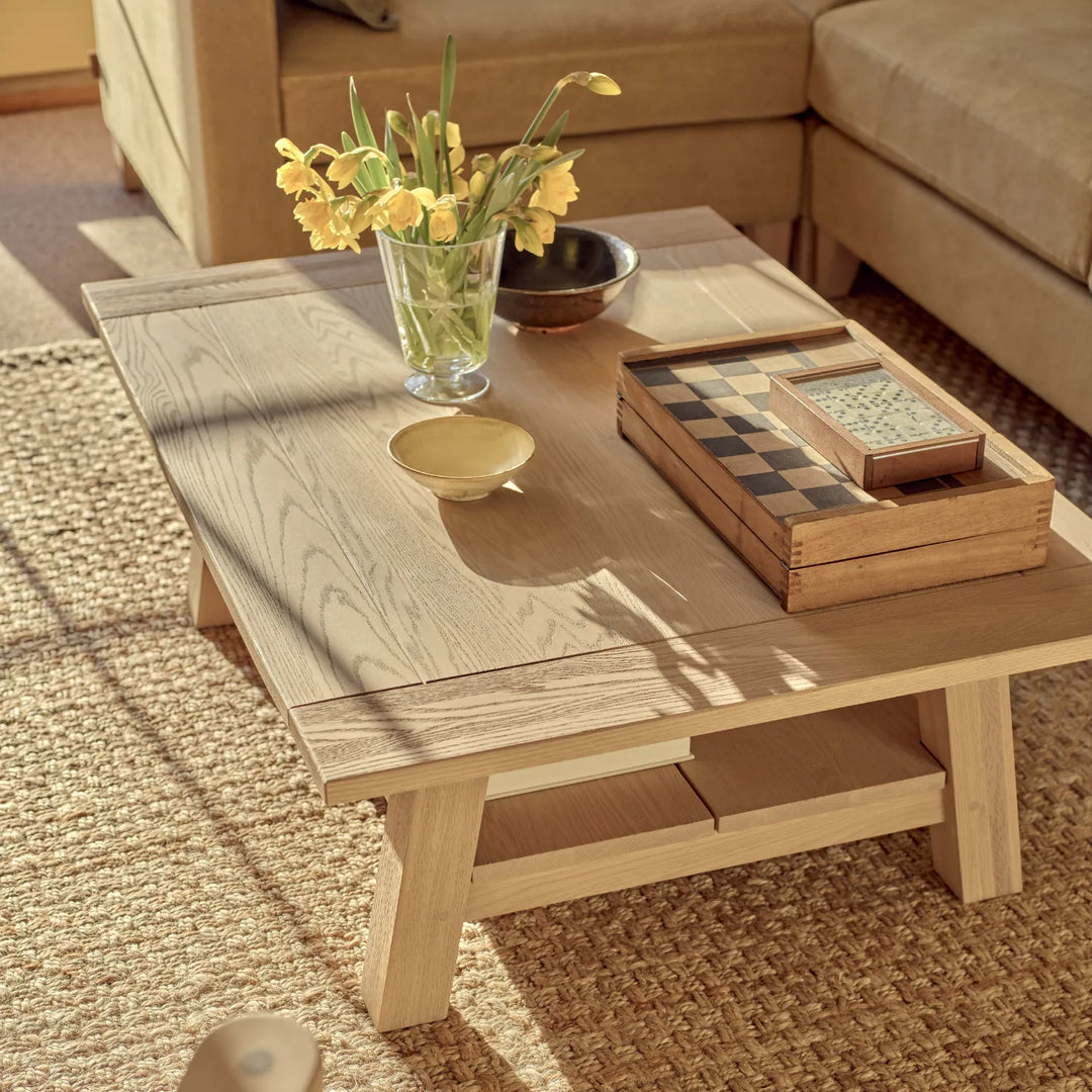 Arundel Rectangular Oak Coffee Table – Neptune