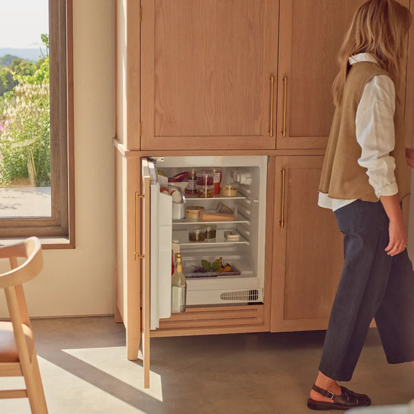 Neptune Kitchen_Kitchen furniture_Kitchen free standing default Borough Freestanding Oak Double Kitchen Larder with Marble insert